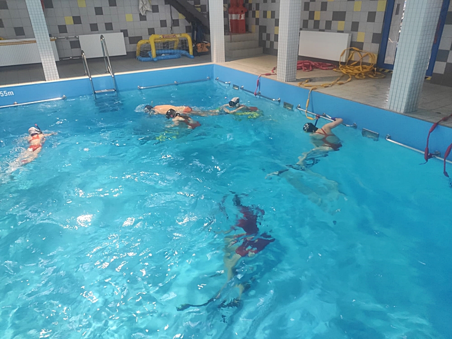 Hokej pod wodą Walenie Siemianowice Śląskie Trening 26 XI 2022. Koniec Walenia czyli Amatorska Liga Hokeja Pod Wodą